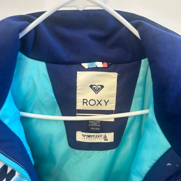 Roxy Snow Jacket - Picture 2 of 5